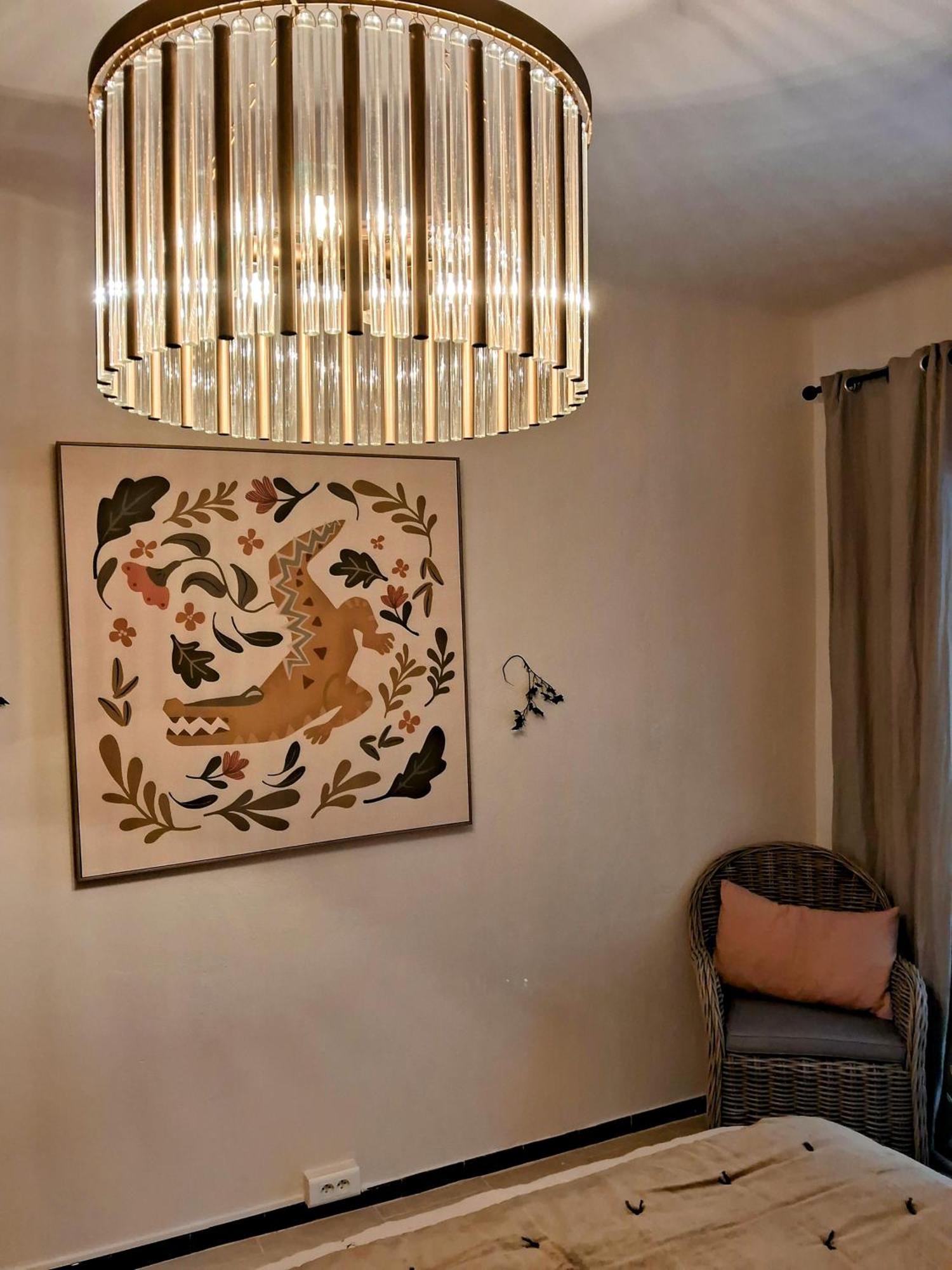 Le Clos Du Rouet Tarascon Eksteriør billede
